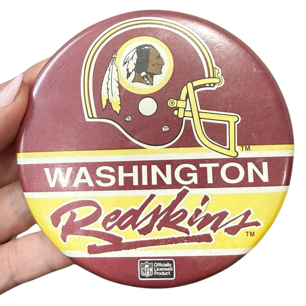 Vintage Washington Redskins‎ NFL Pinback Button 2" Helmet Logo USA